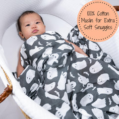 LollyBanks soft cotton muslin blanket close-up, breathable fabric for baby comfort.