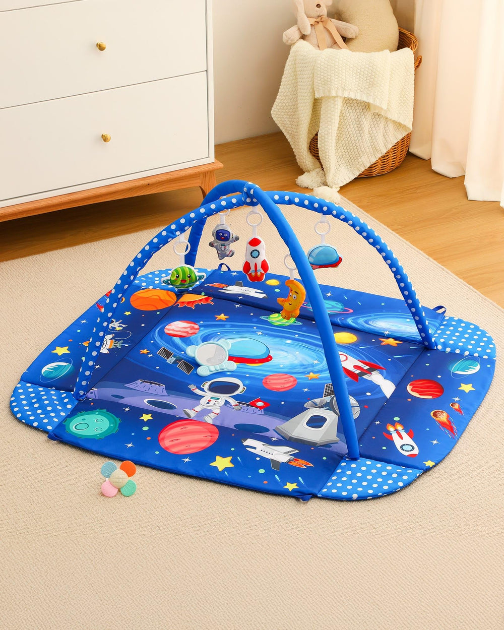 Looxii baby play gym foldable for easy storage and travel.
