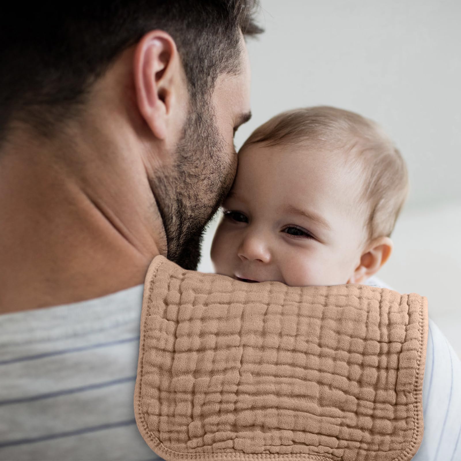 Looxii Muslin Burp Cloths travel-friendly package ready for on-the-go feeding