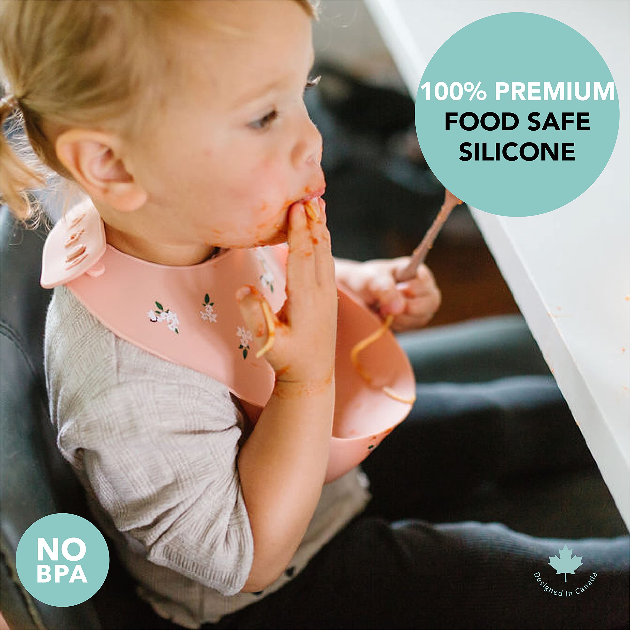Loulou Lollipop bib travel roll-up compact design for on-the-go meals.