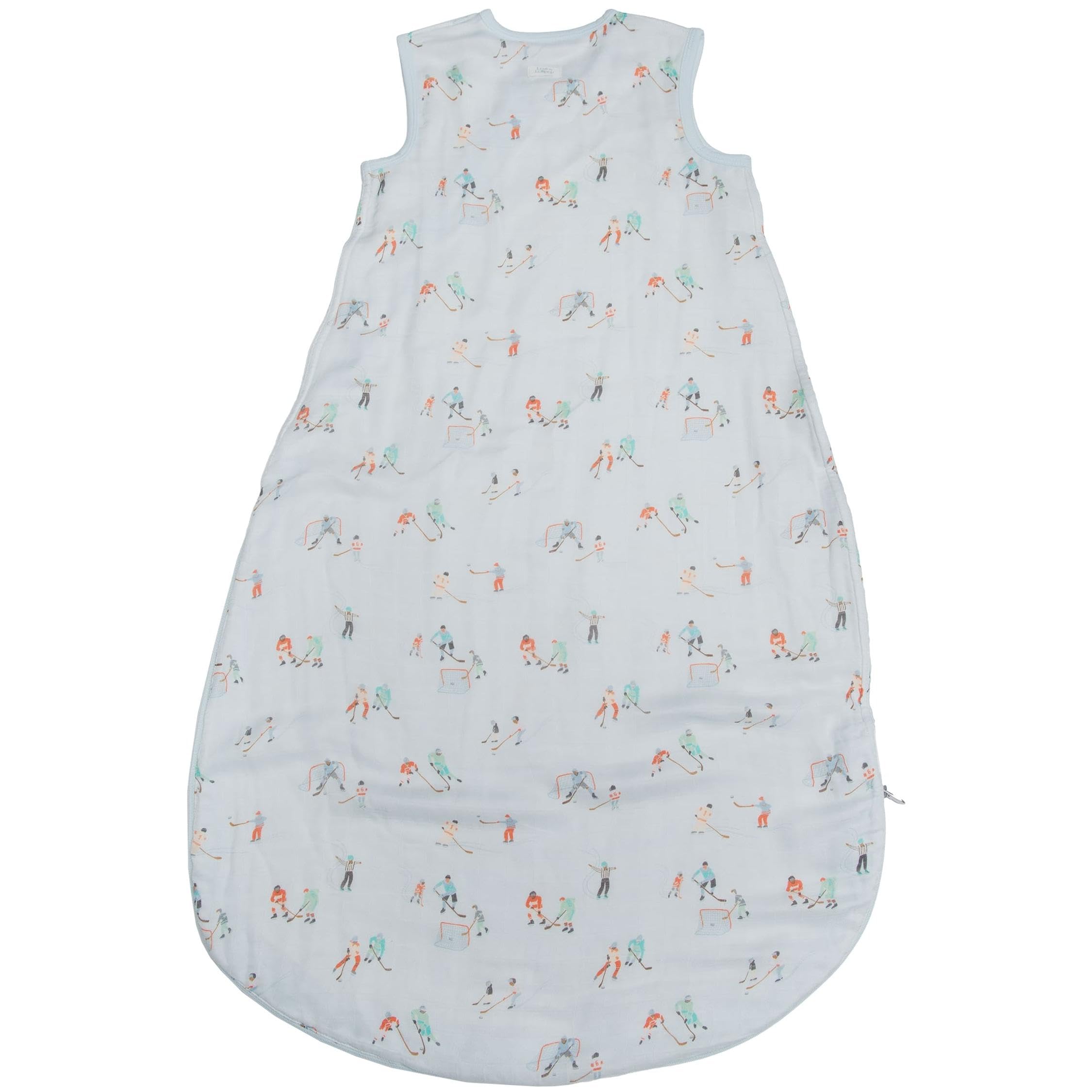 Loulou Lollipop muslin wearable blanket zipper detail for easy diaper changes