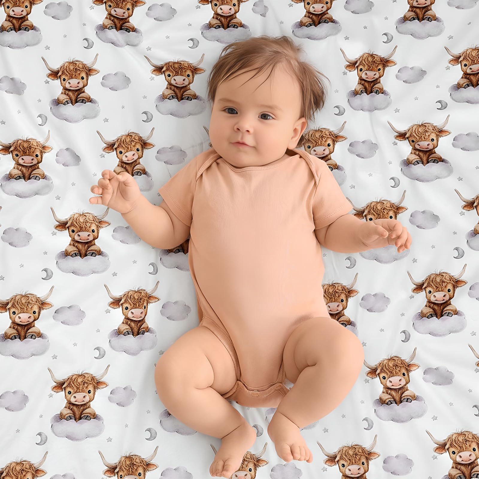 Lounsweer Highland Cow blanket back with 3D polka dots enhances texture and friction.