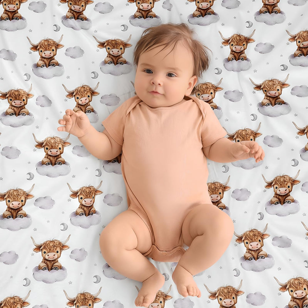 Lounsweer Highland Cow blanket back with 3D polka dots enhances texture and friction.
