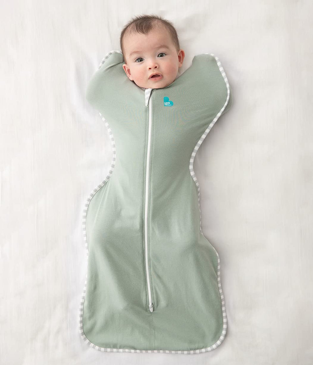 Love to Dream Swaddle Up Olive zipper detail enables quick diaper changes.
