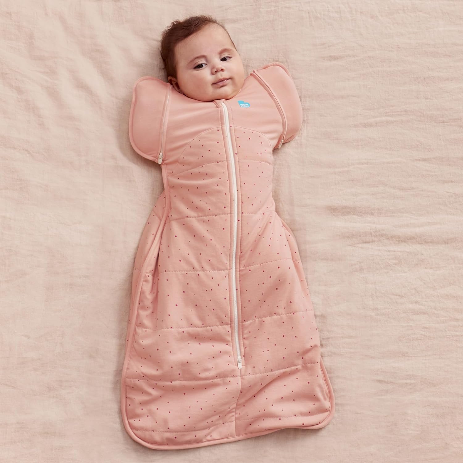 Love to Dream Swaddle Up Transition Bag 2.5 Tog warmth ideal for cool bedrooms.