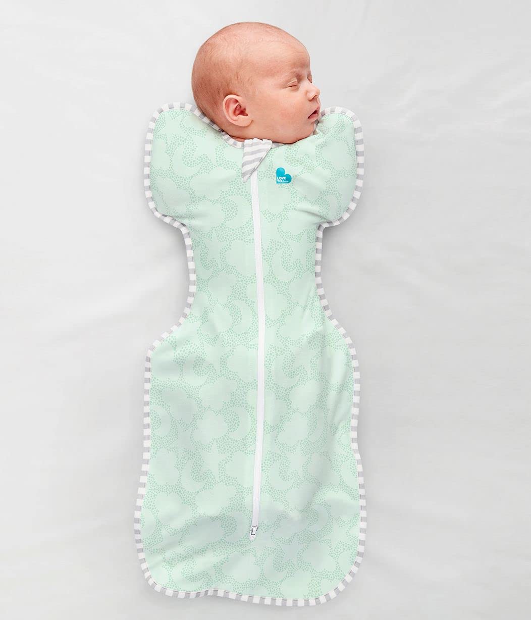 Love to Dream Swaddle Up two-way zipper enables safe nighttime diaper changes.