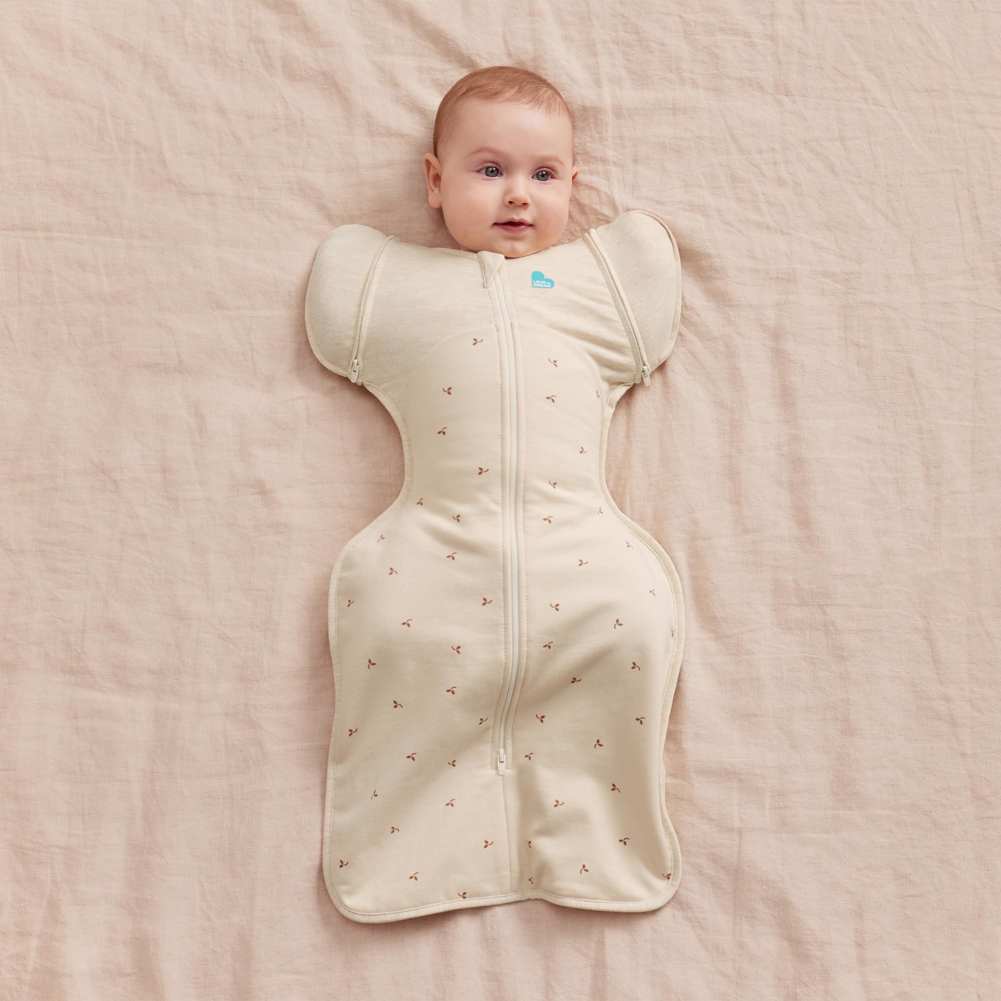 Love to Dream Transition Bag wings extended supports gradual arms-free sleep.