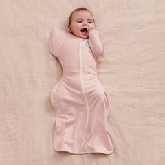 Love to Dream Swaddle Up Transition Bag with zip-off wings enabling one-arm freedom.