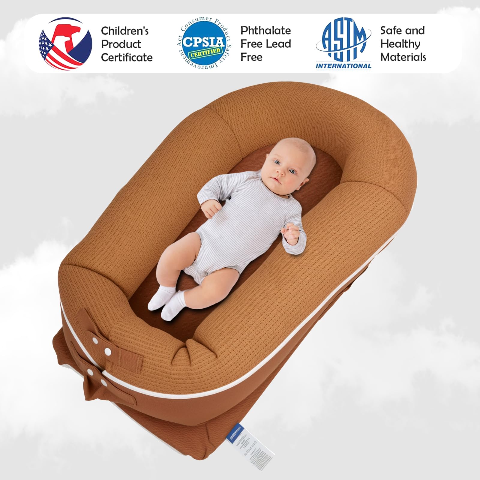 LOVE MAGE deluxe lounger shows adjustable length for growing babies.