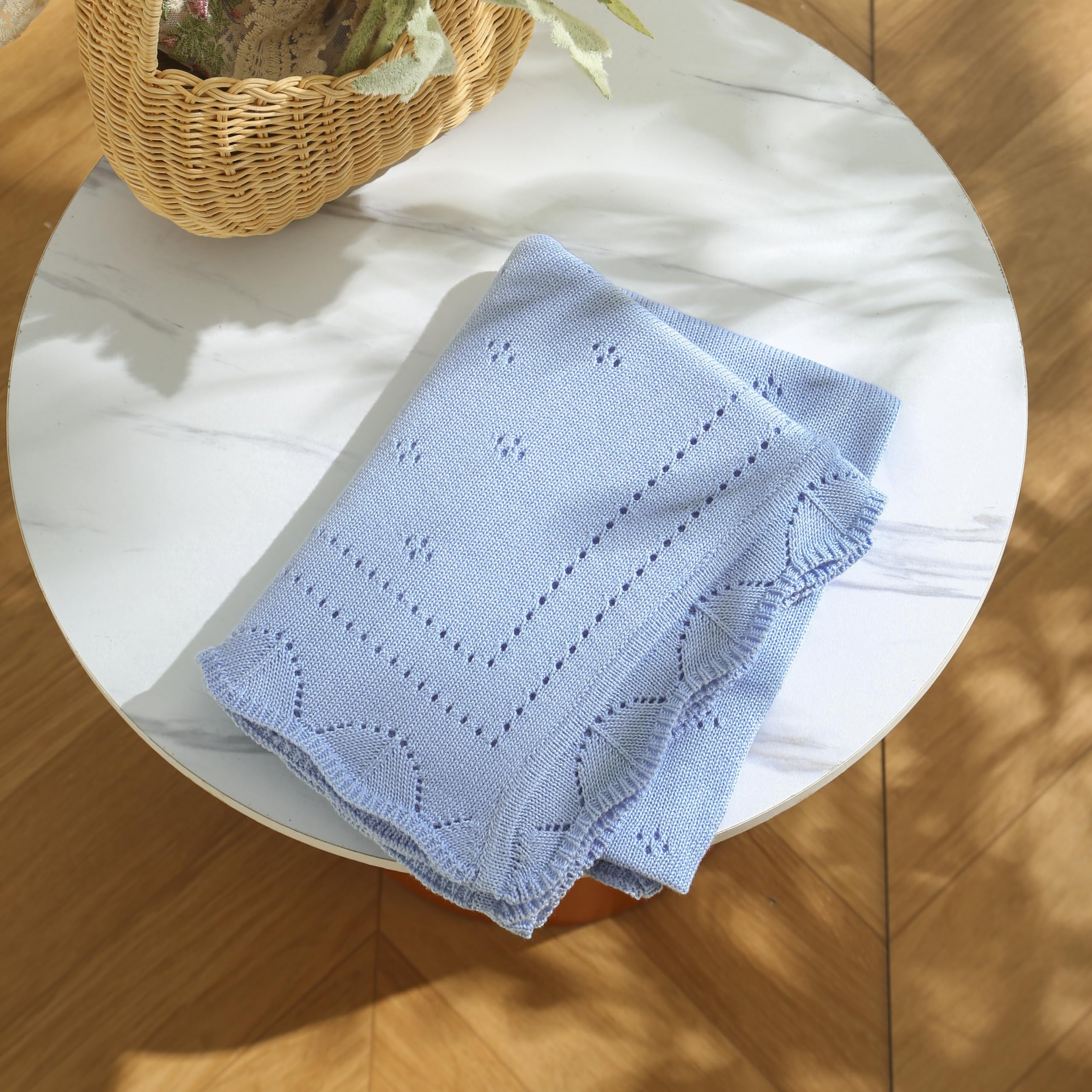 Loyfoky nursery-snuggle blue blanket ideal for stroller rides and tummy time.
