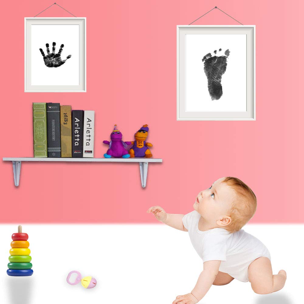 Lsushine keepsake stamp output highlights your baby's tiny features.