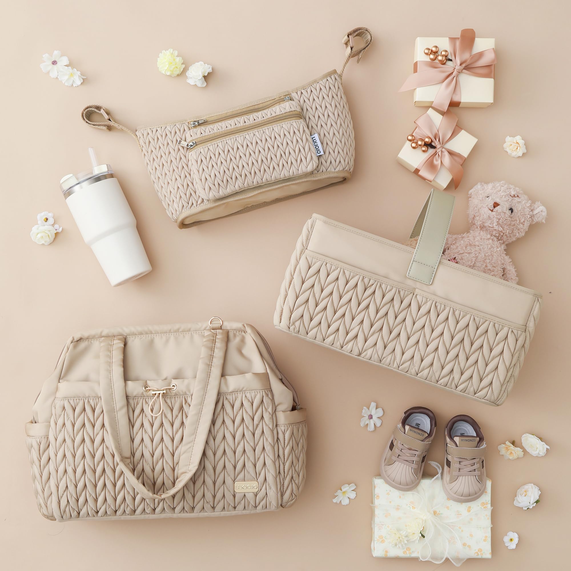LUKJOJO easy-clean design helps keep the organizer fresh after outings.