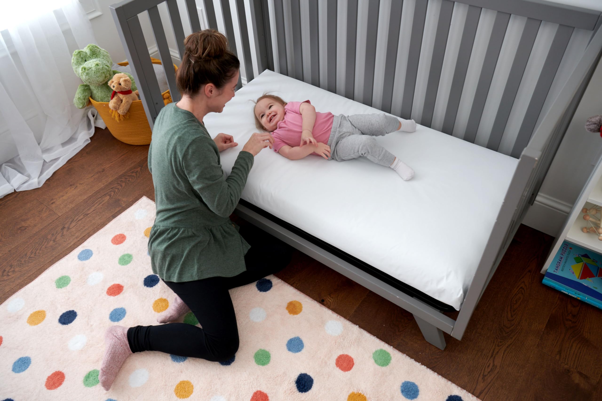 Lullaby Earth snug-fit-standard-crib ensures a secure, proper fit for standard cribs