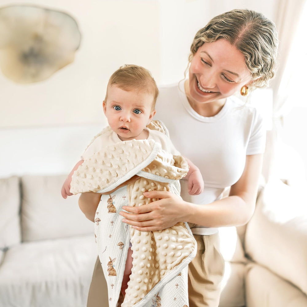 Lulumoon 30x40 blanket ideal for stroller and car seat on daily errands.