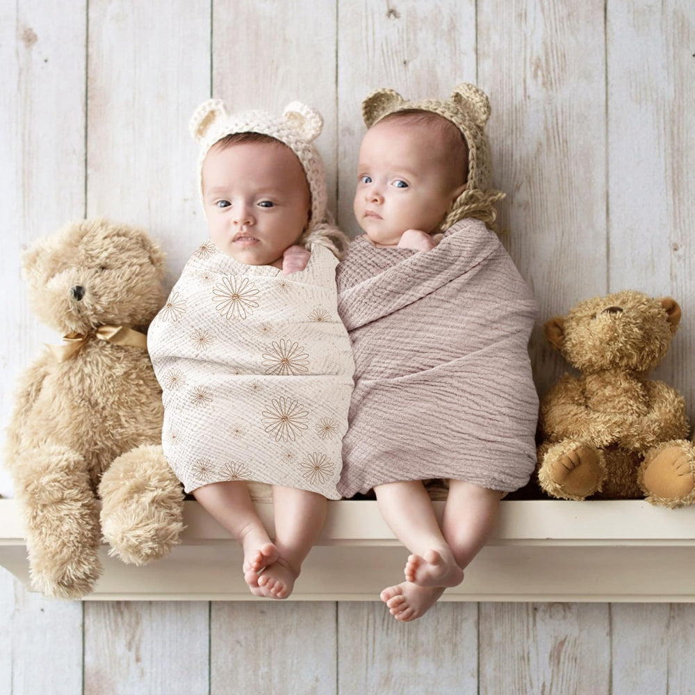 Lulumoon SandDaisy blanket doubles as a nursing cover for discreet feeding