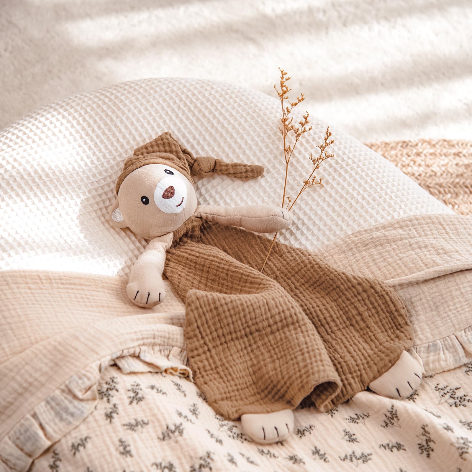Lulumoon gift-packaging bear lovey showcases ready newborn gift.