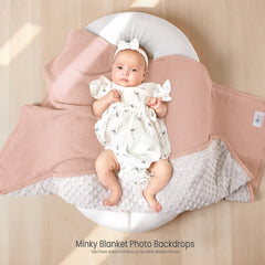 lulumoon muslin blanket pink texture close-up highlighting plush surface