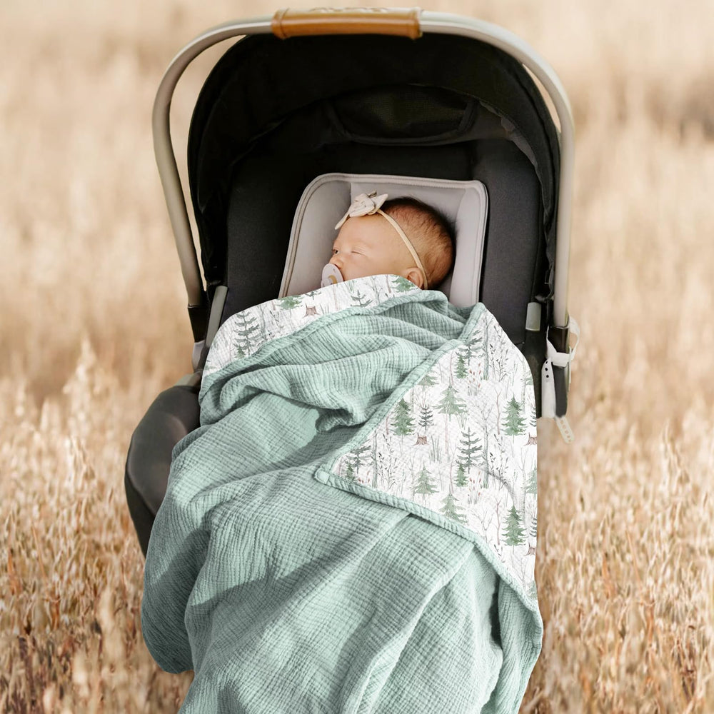 Lulumoon Muslin Blanket photography background for warm, soft portraits