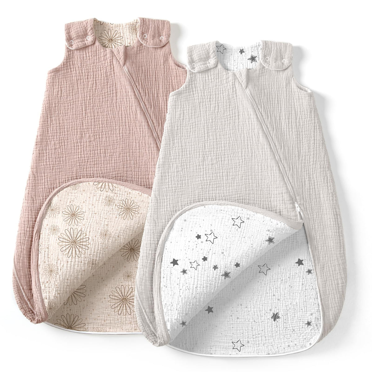 Lulumoon Sleep Sack Muslin: baby in sack, comfy and secure for safe sleep.