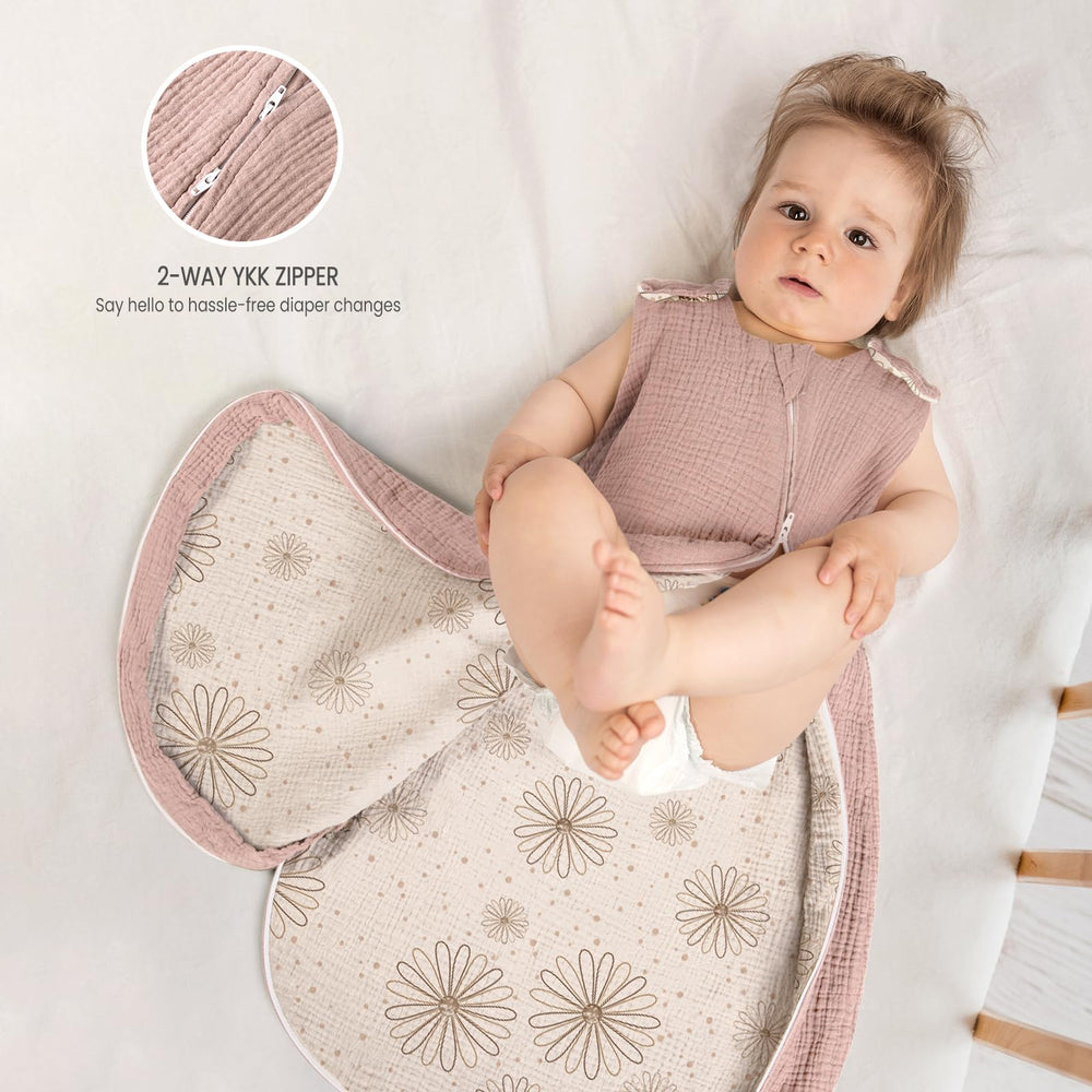 lulumoon Sleep Sack Muslin shoulder-snaps closeup shows quick dressing.