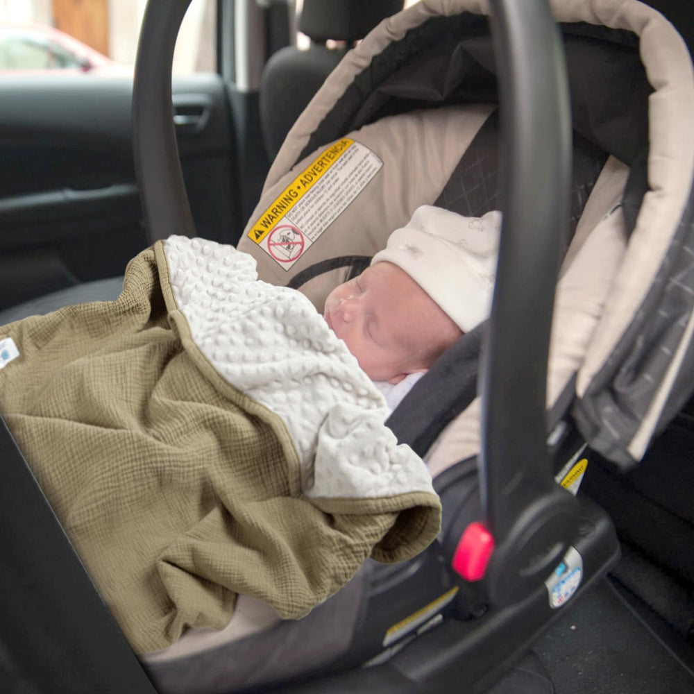 lulumoon travel-friendly cuddle-ready scene in stroller or car seat.
