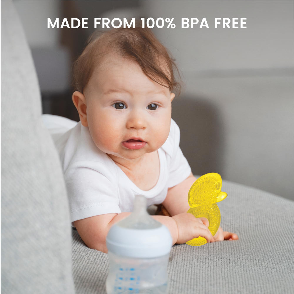 Lulyboo soft-edges teether minimizes gum irritation during chewing.