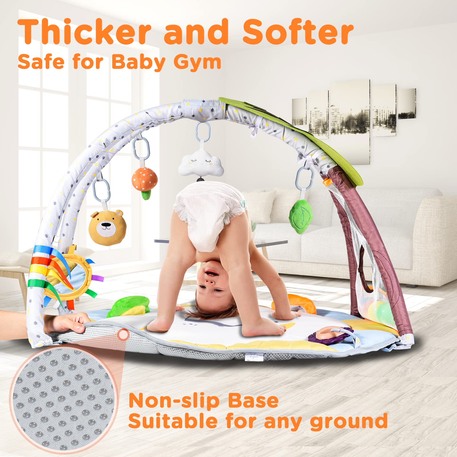 Lupantte Baby Gym cloud toy supports early visual and tactile engagement.