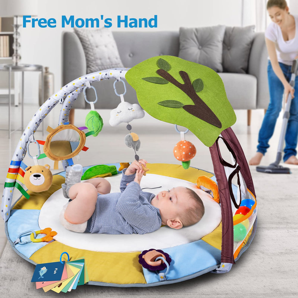 Lupantte Baby Gym features a baby-safe mirror for self-discovery during play.