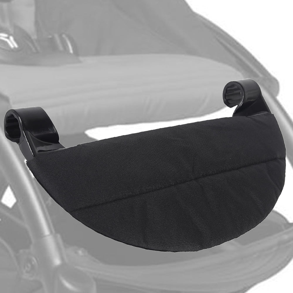 LuQiBabe stroller leg rest with padded cover attached to Babyzen YOYO for extra comfort