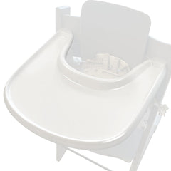 LuQiBabe tray with white smooth surface enhances suction stability during meals.