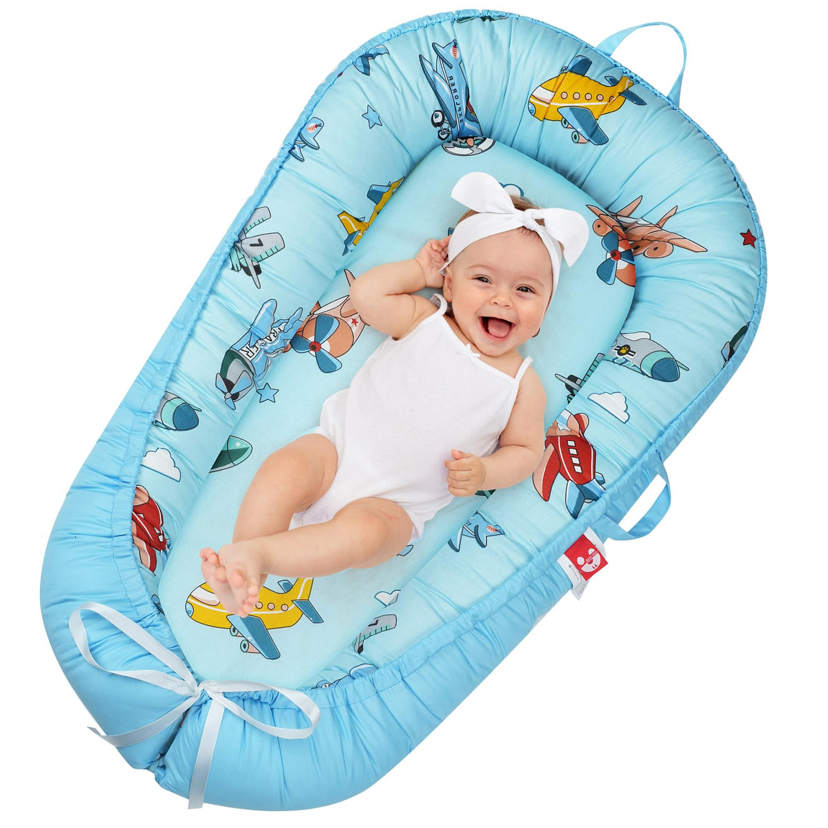 Lurui Baby Lounger shows dual-pattern cover for versatile play and style changes.