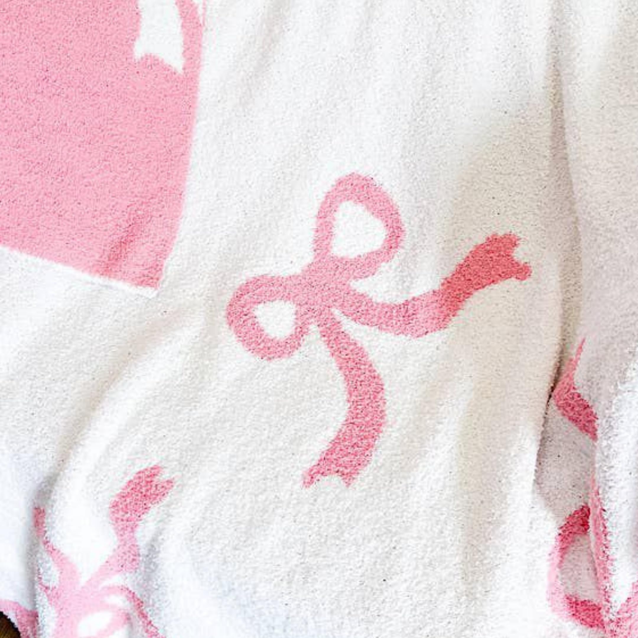 Luxape Bow Blanket pink bows hypoallergenic soft polyester for sensitive skin