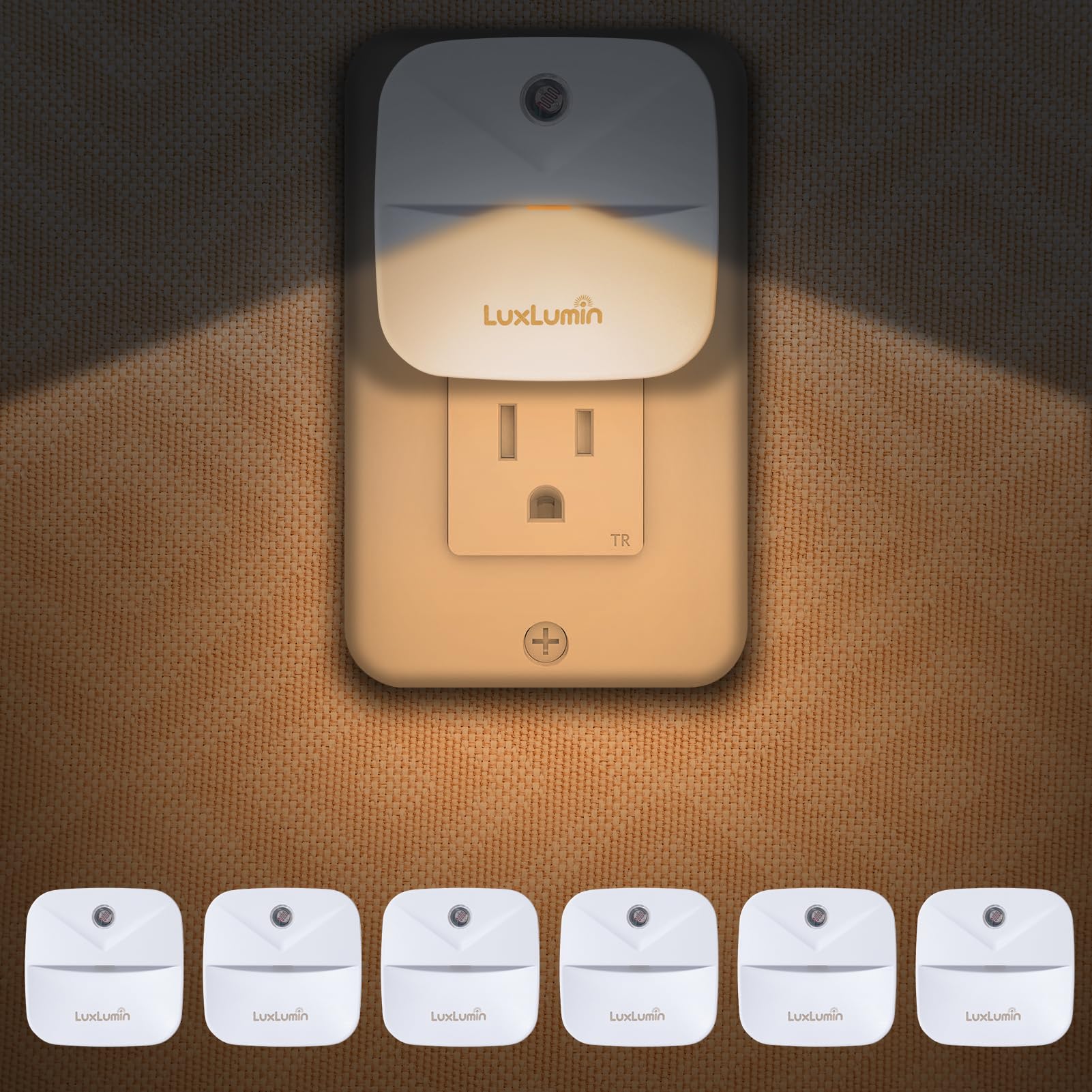 LuxLumin nightlight wall plug with dusk-to-dawn sensor provides hands-free hallway lighting.