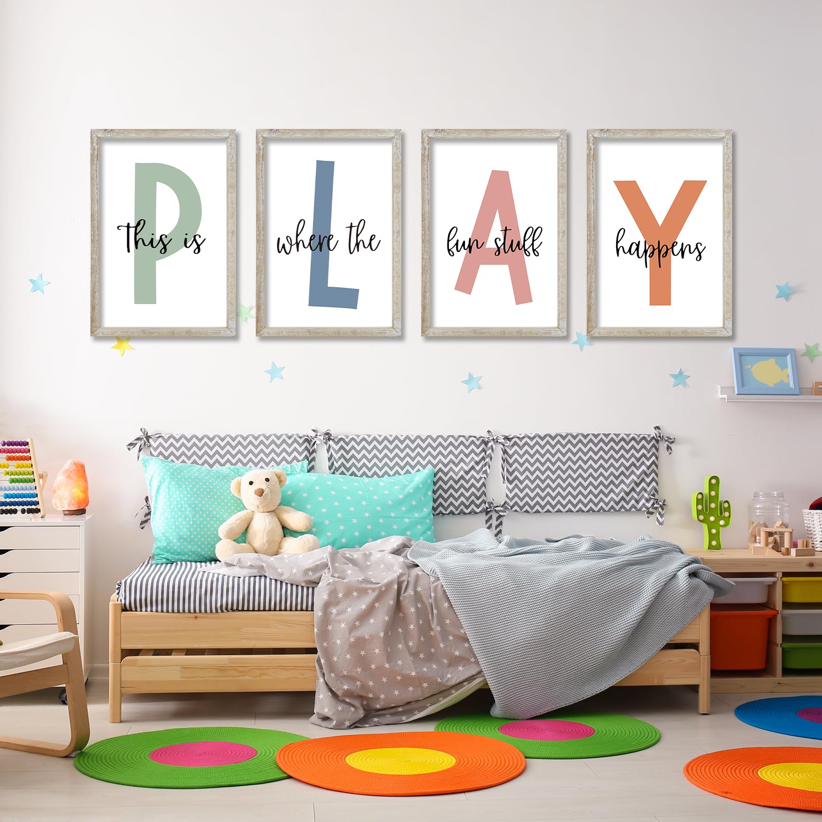 LuZhiQiang Playful-Wall-Hanging signs add character to kid spaces
