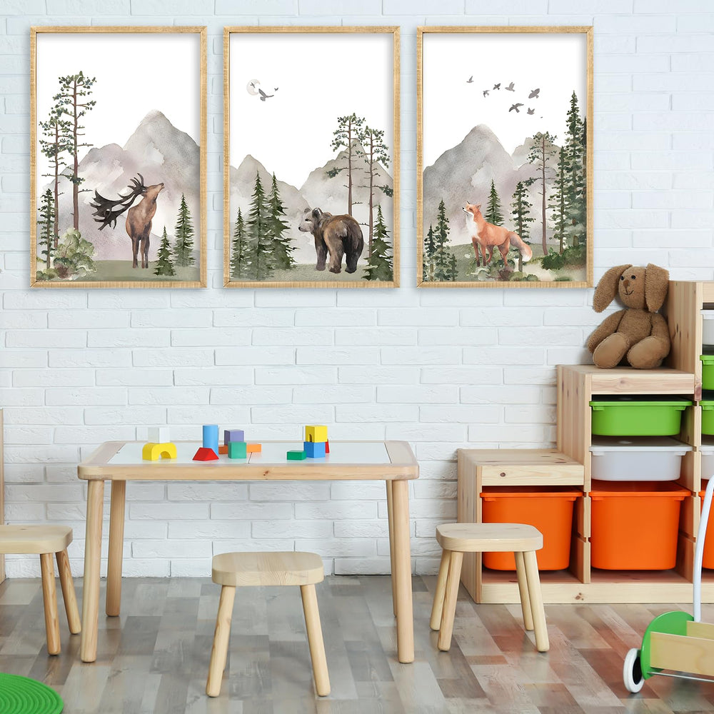 LuZhiQiang wild woodland fox poster introduces playful woodland theme for kids' walls.