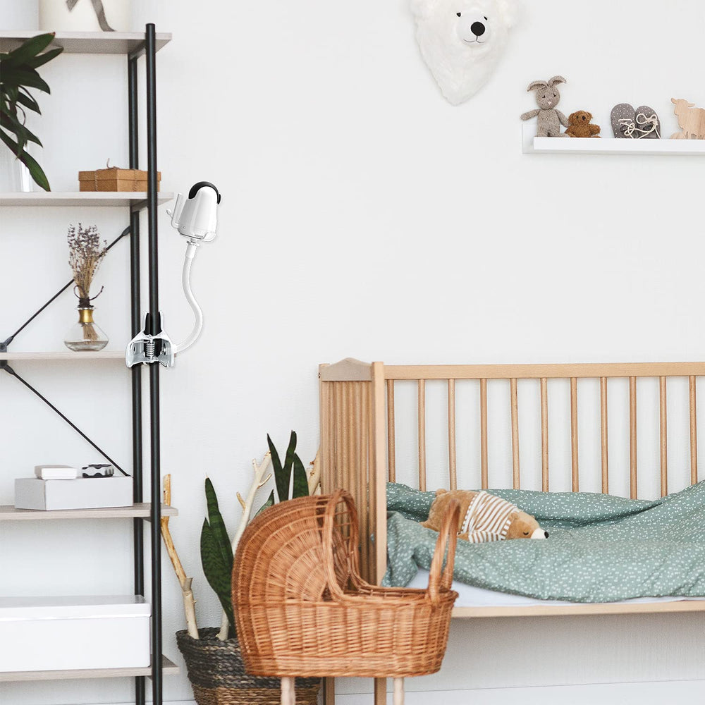 Lyeiaa baby monitor stand is portable and disassemblable for trips.