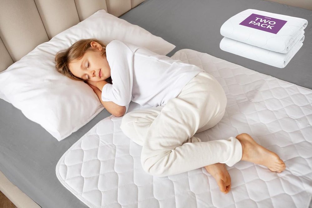 Lynmark 2X toddler potty pad top layer keeps moisture contained for dry mornings.