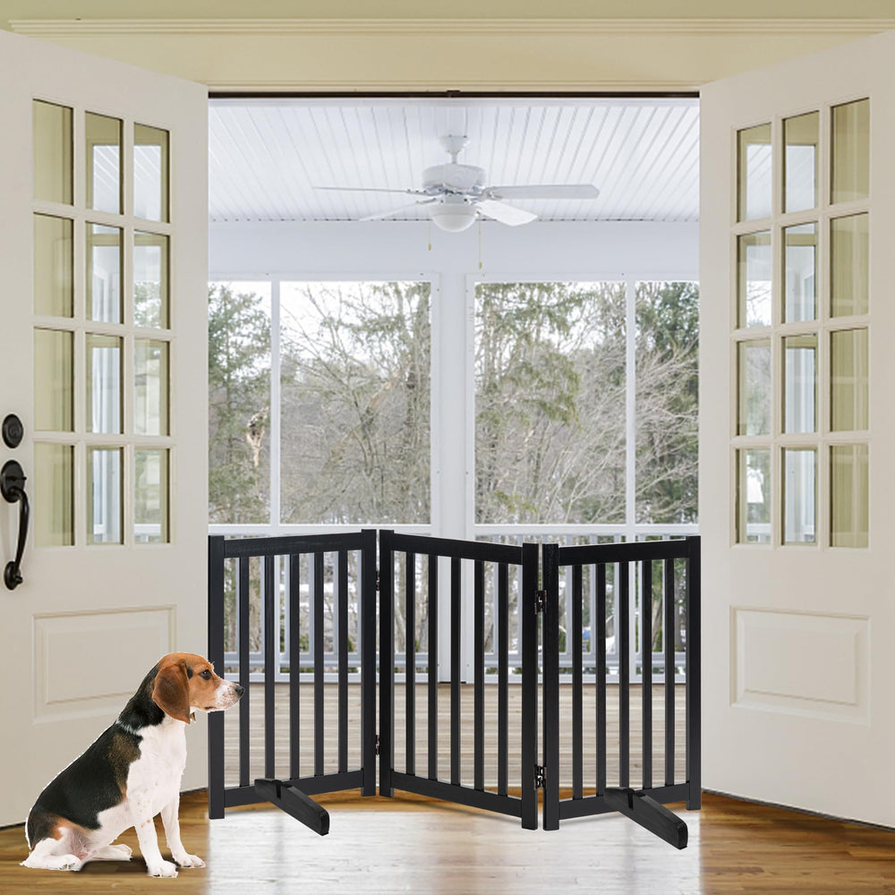 LZRS Freestanding Dog Gate staircase setup illustrates easy access control for pets.