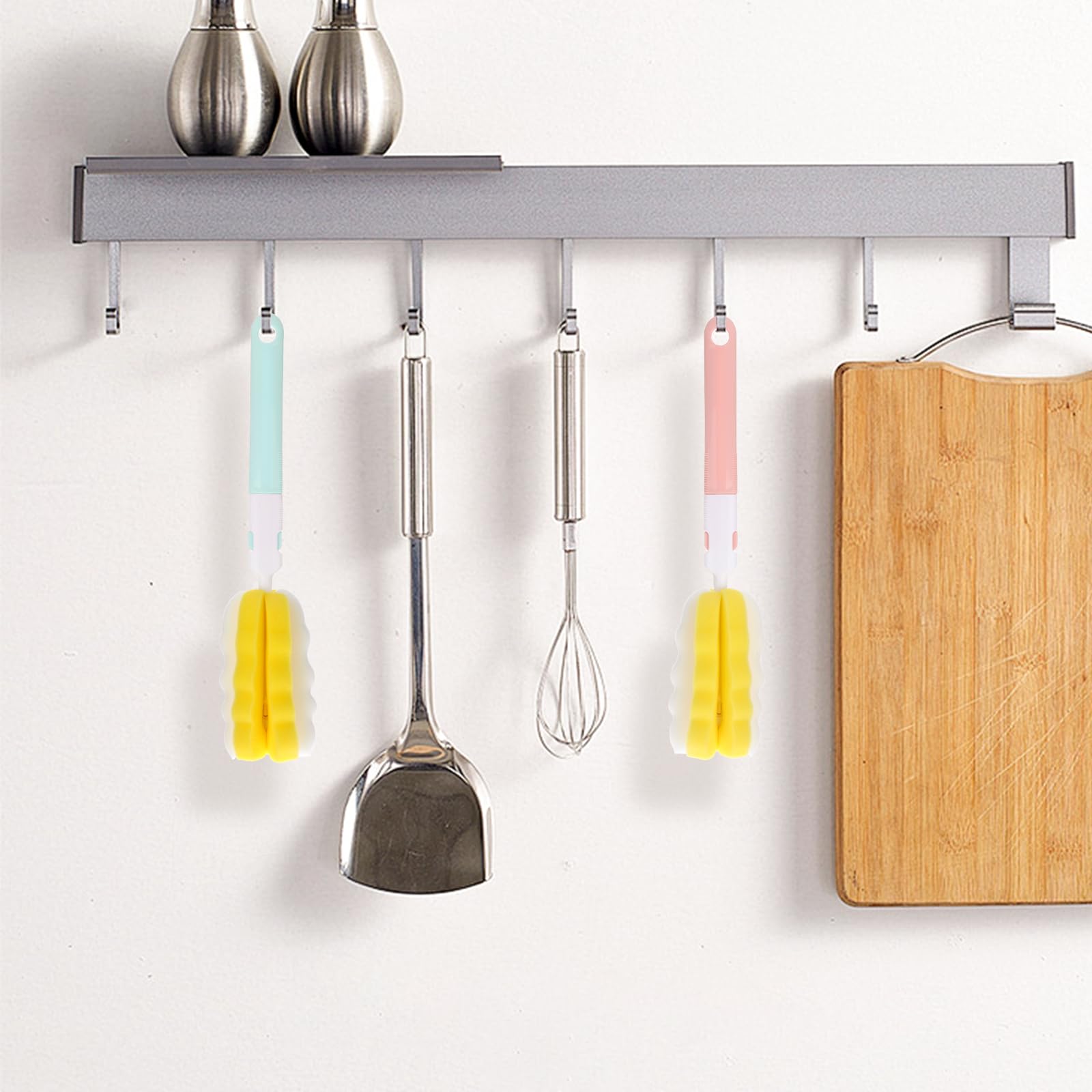 Maahongh bright green and pink colors appeal to personal style while cleaning.