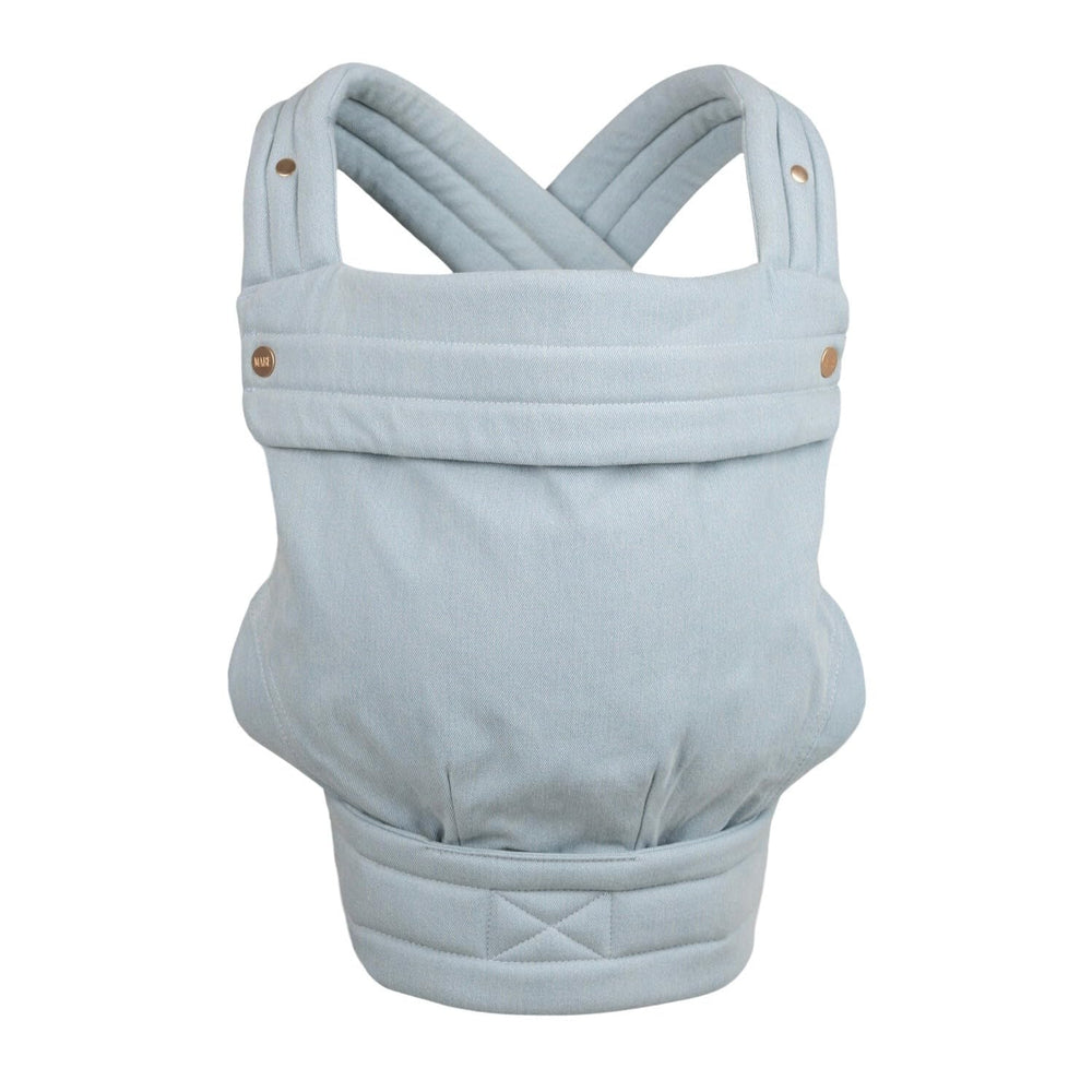 MABE Monarch front-facing-out in denim demonstrates toddler-ready versatility.