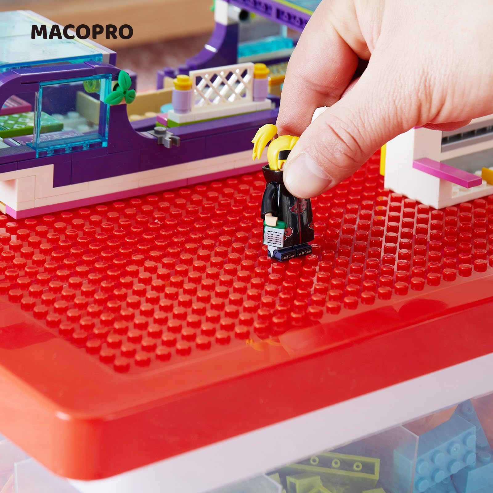 MACOPRO building-plate lid helps keep builds tidy while kids play.