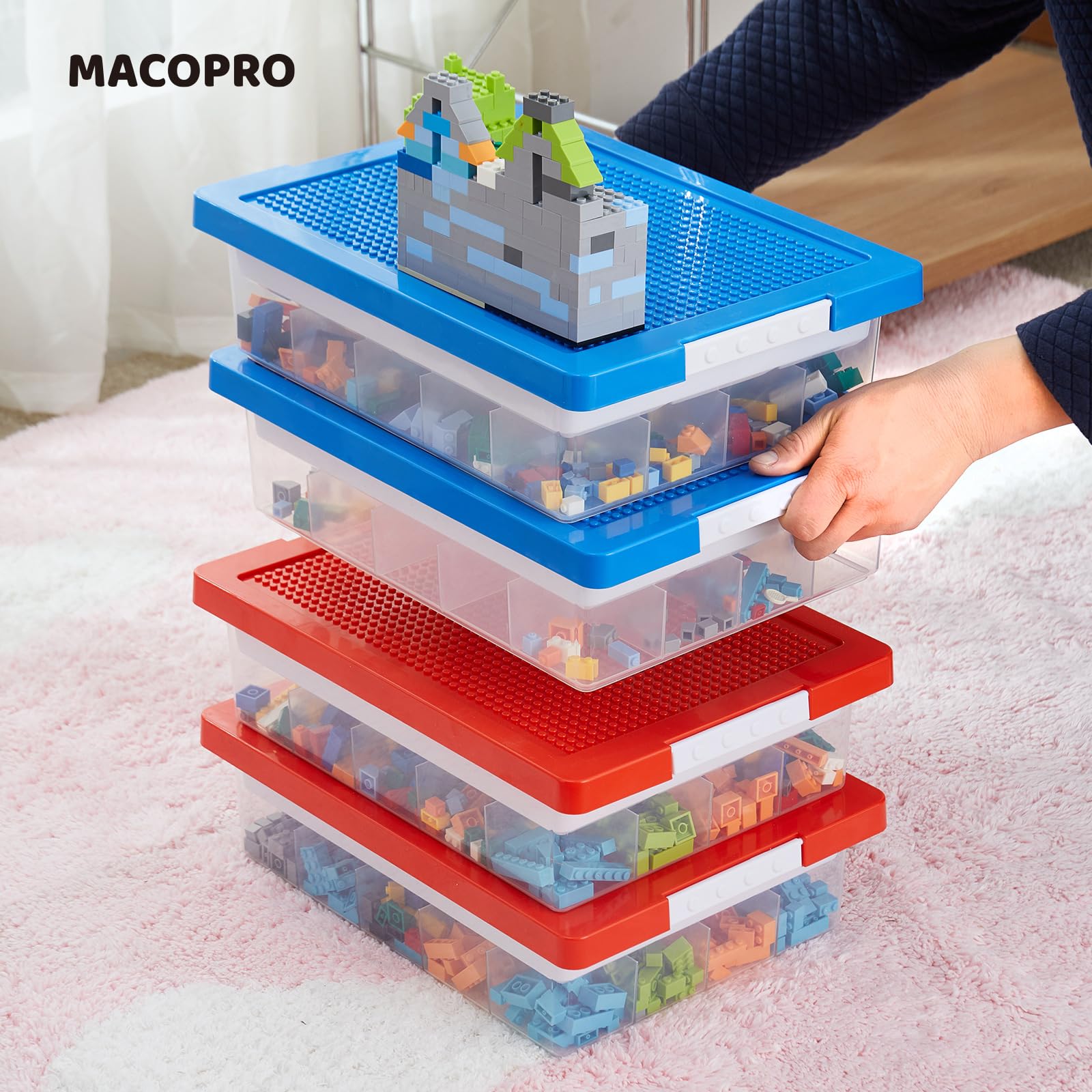 MACOPRO storage box features transparent walls for fast visibility of bricks and colors.