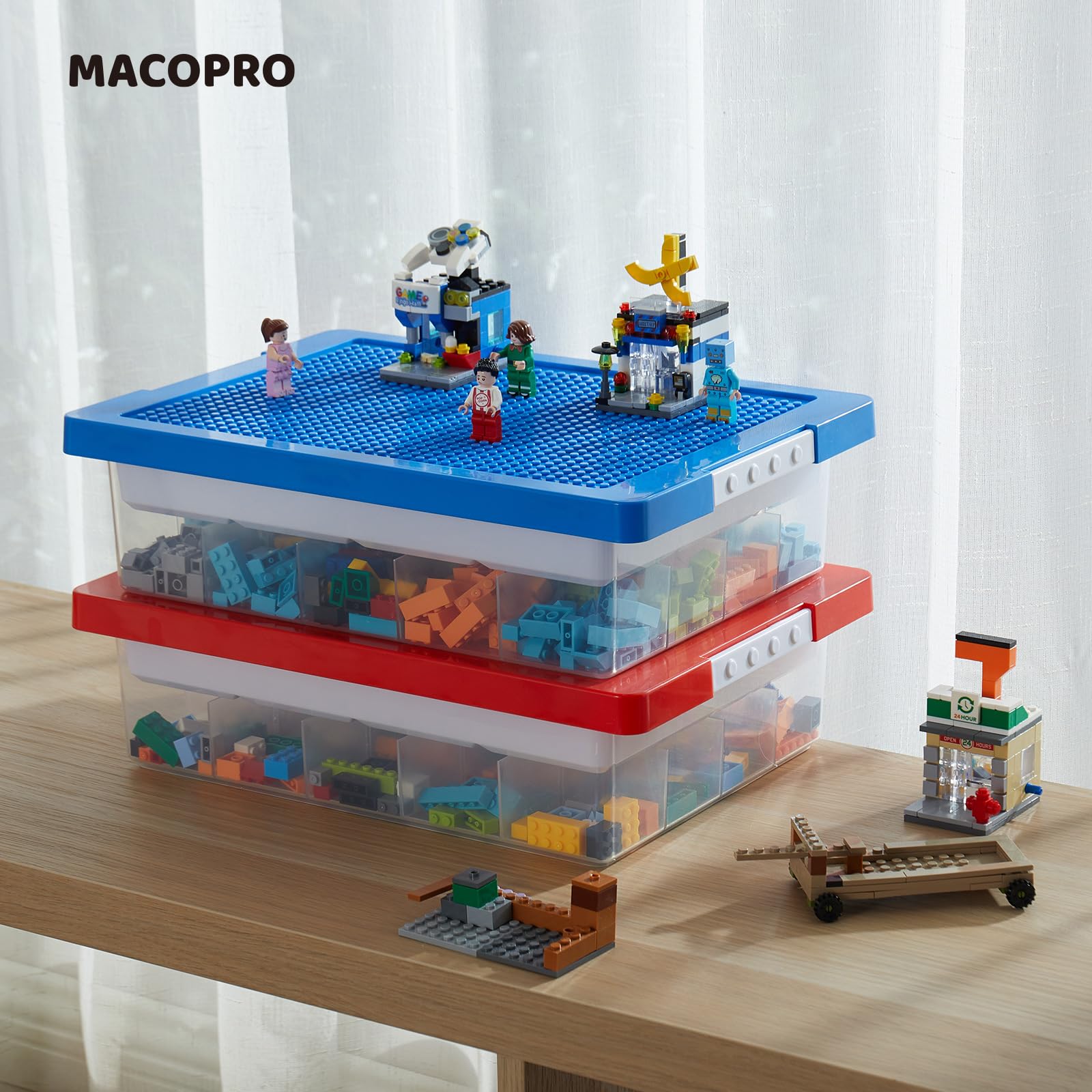Note that bricks are not included with the MACOPRO organizer.