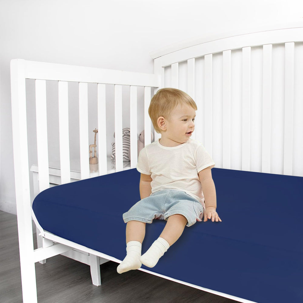 Magik & Kover easy-care closeup emphasizes fade resistance and machine-wash convenience.