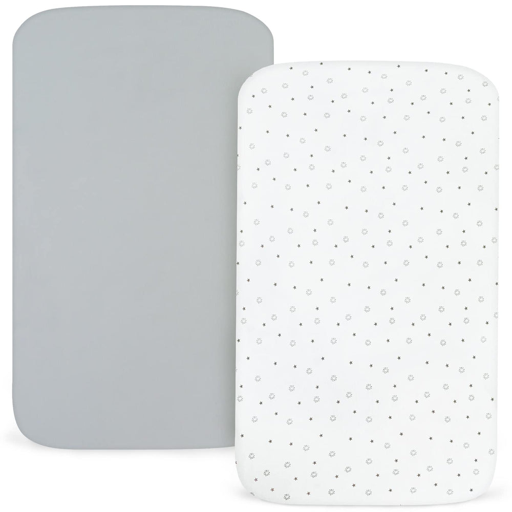 Magik & Kover mini crib sheets feature a stretchy elastic edge for a snug fit.