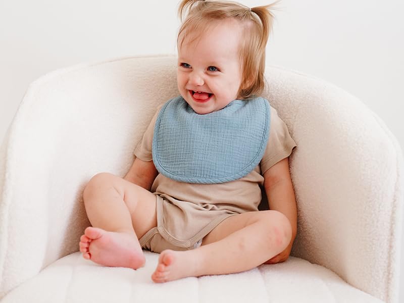 MairMore 8-pack bibs for boys and girls with stylish colors.