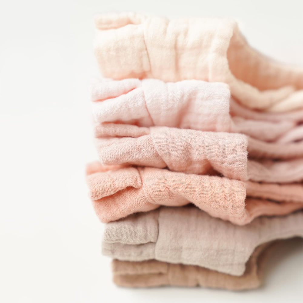 MairMore bib worn by a toddler during meals shows lightweight comfort