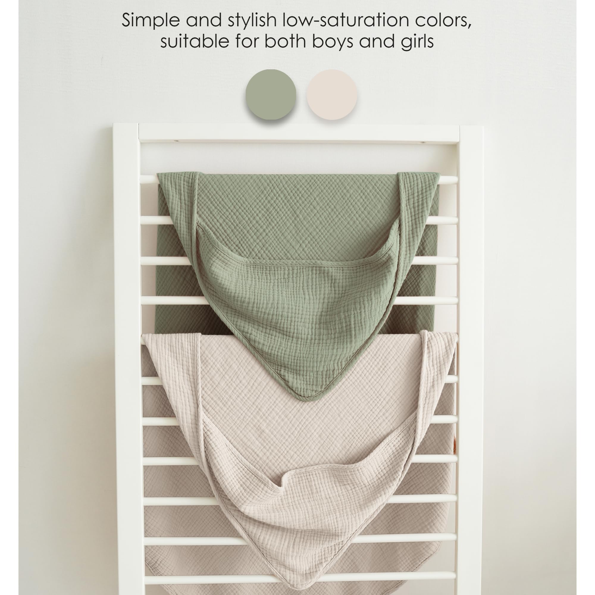 MairMore baby towel image highlights cozy, absorbent fabric for everyday parent use.