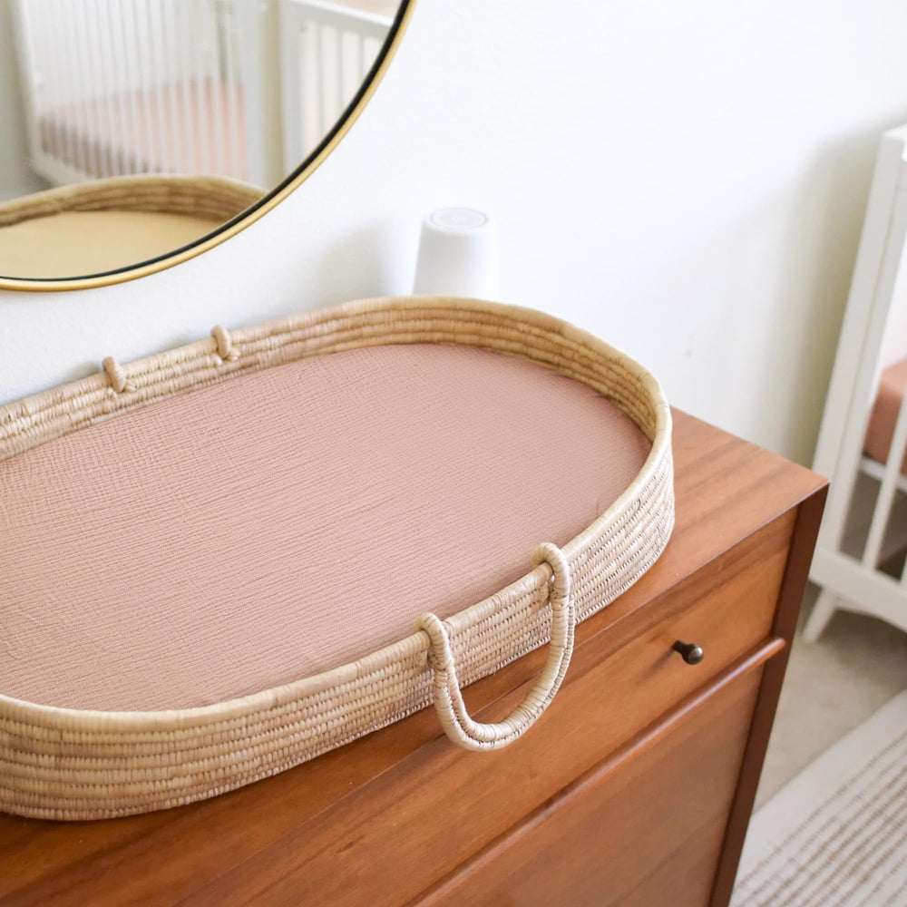 MairMore Muslin Bassinet Sheet demonstrates shrink-resistance and lasting softness after washing.