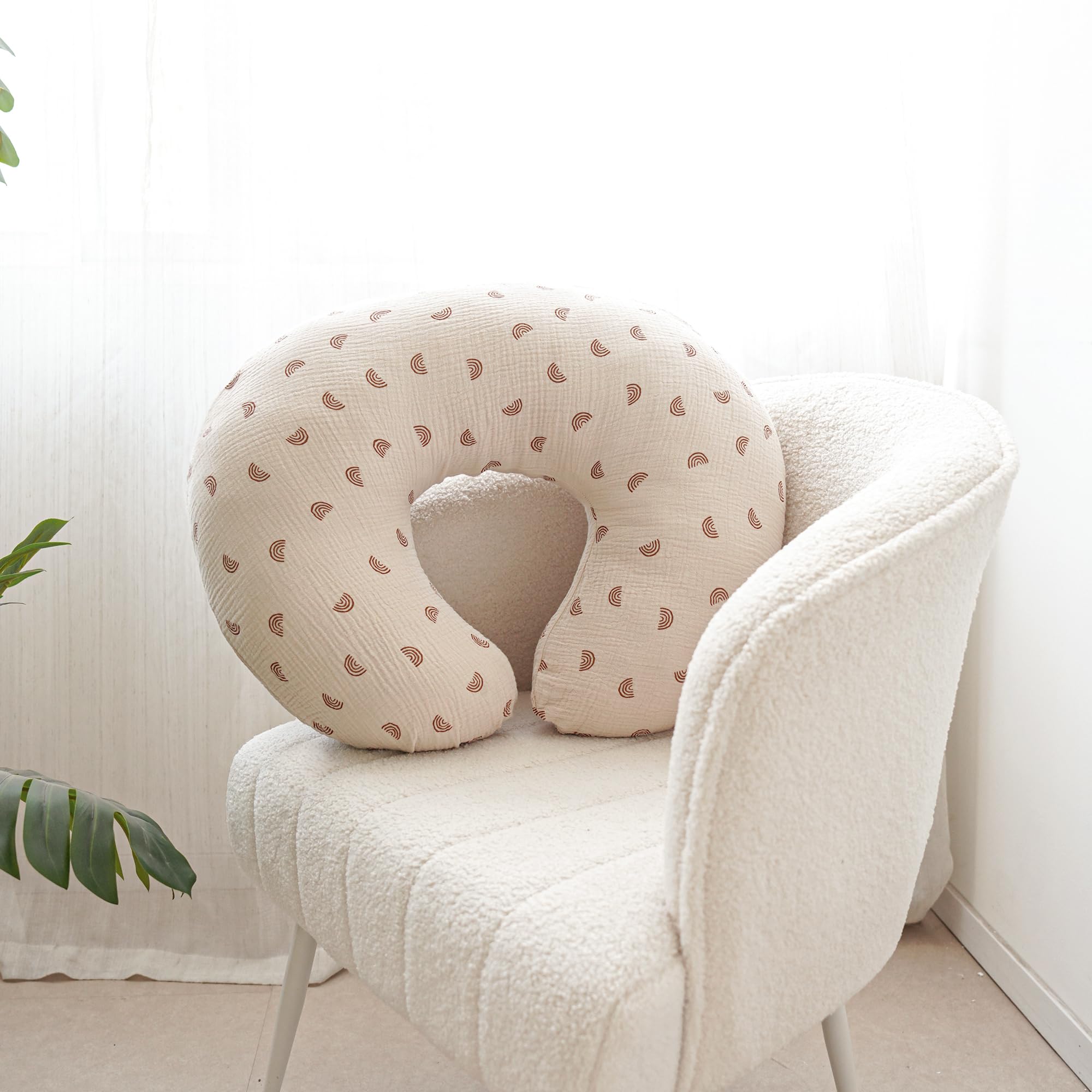 MairMore two-tone solid and print design; stylish nursery matches any decor